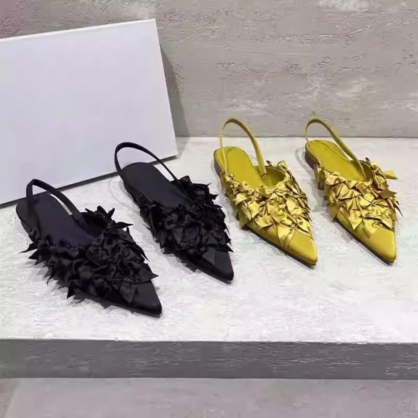 Pointed Toe Women's Sandals Low Heels Elegant Sexy Fashion Woman Shoes 2025 Summer Luxury Slides Women Sandals Zapatos De Mujer