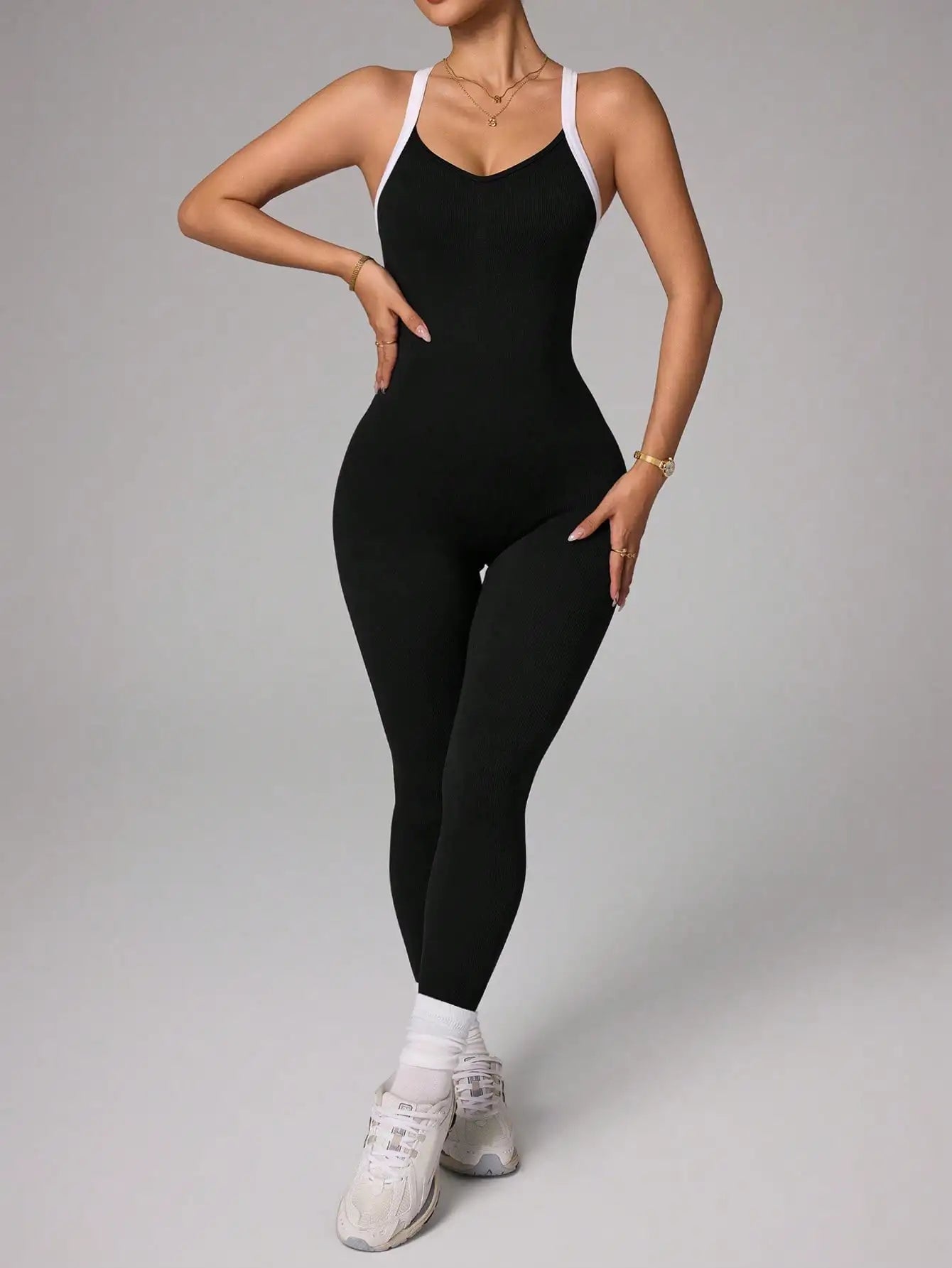 Cross shoulder strap pants jumpsuit yoga suit fitness suit threaded jumpsuit seamless exercise quick drying yoga jumpsuit
