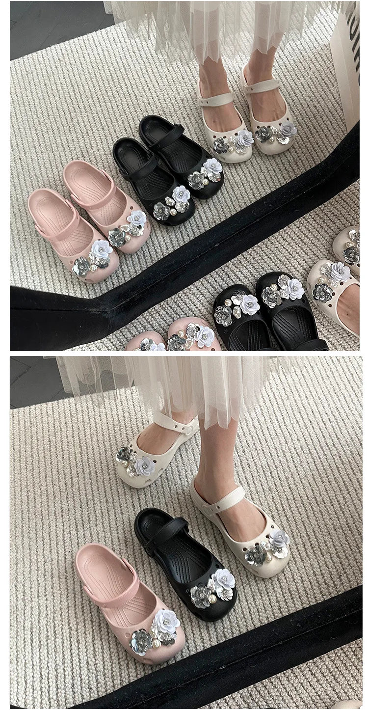 Clogs Summer Slippers Women Luxury Pearl Metal Flower Mary Janes Designer Ballet Shoes Girls Corc Charms Sandals Indoor Outdoor