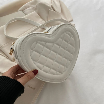 Luxury Love Shaped Shoulder Bag Small Handbags Designer Crossbody Bags Women Sling Purse Red Peach Heart Phone Bag Shoulder Bag