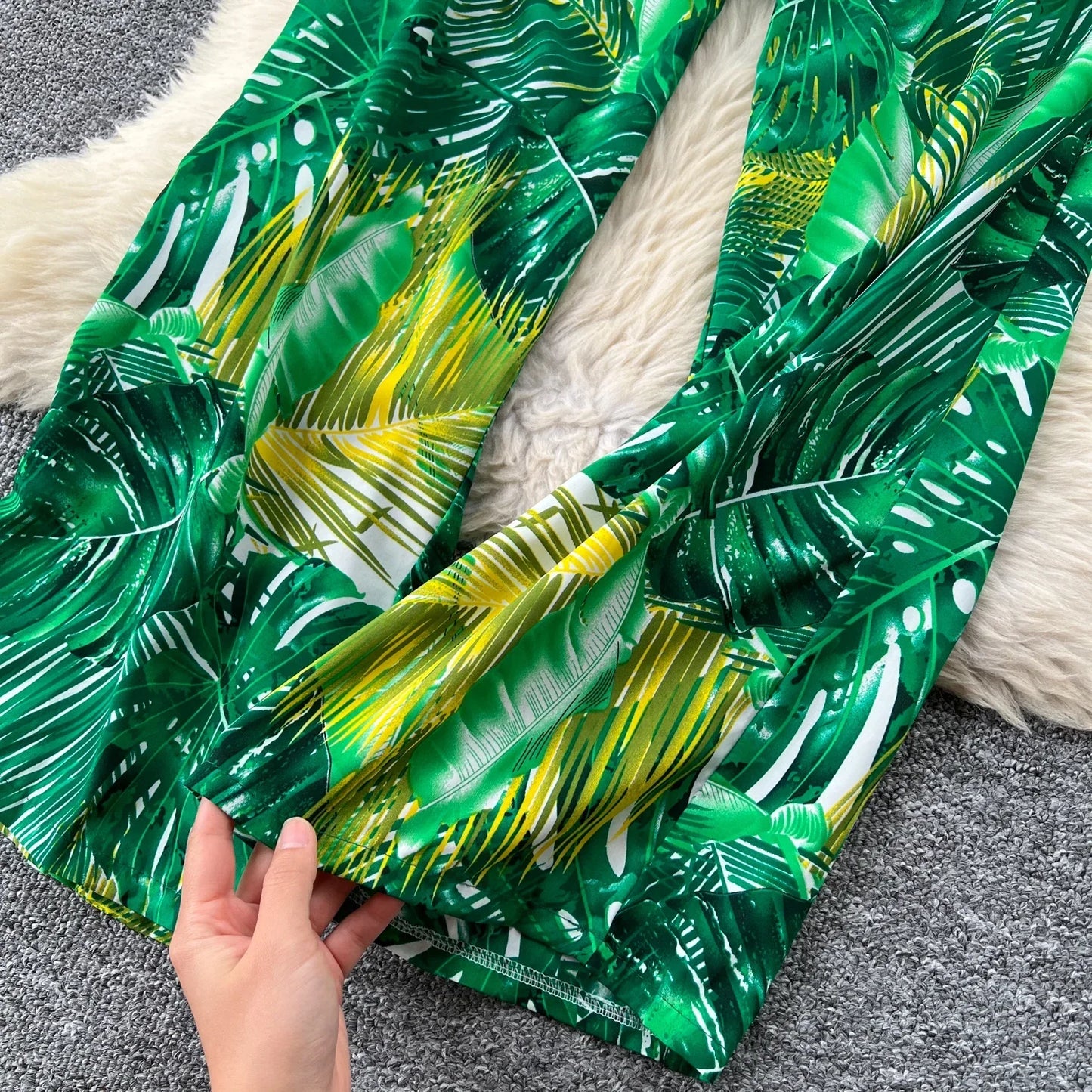 2024 New Summer Sexy Bohemian Leaf Print Jumpsuits Women Sleeveless Sexy Long Jumpsuit Mujer Casual Holiday Beach Rompers