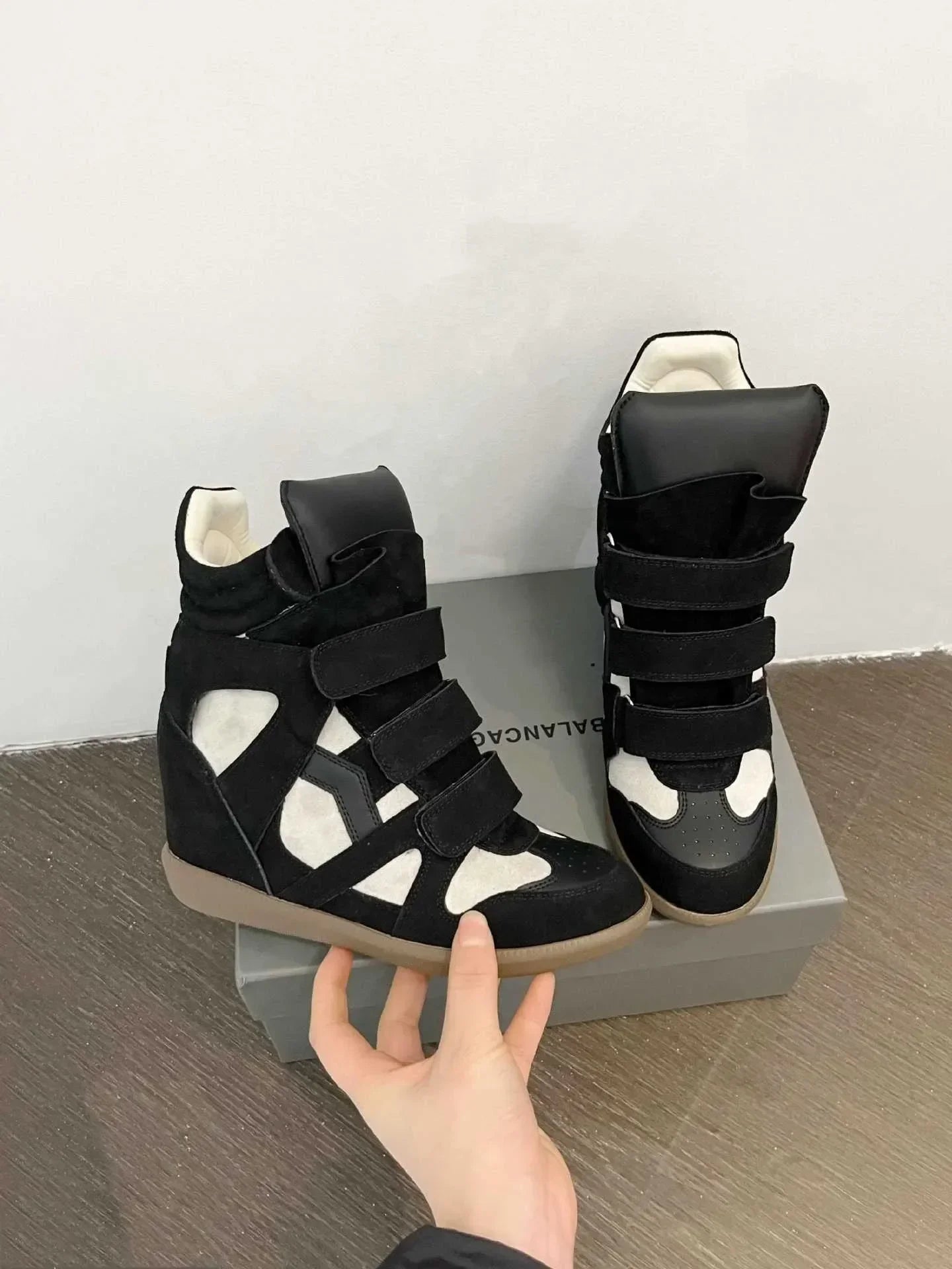 Women's Ankle Boots 2026 New Genuine Leather 8CM Hidden Heel Women Platform Sneakers Fashionable Splice Color Design Women Shoes