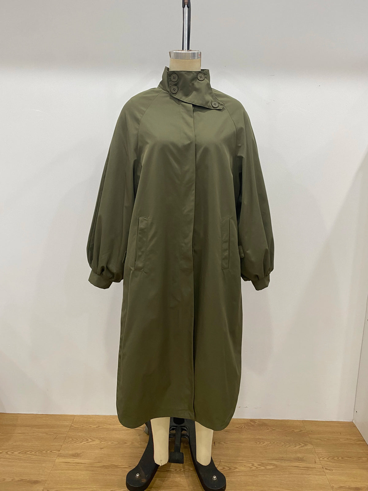 Solid Commute Women's Trench Coat Ovesized Puff Sleeve Single Breasted Long Jacket Lapel Side Slit 2026 New Autumn Lady Outwear