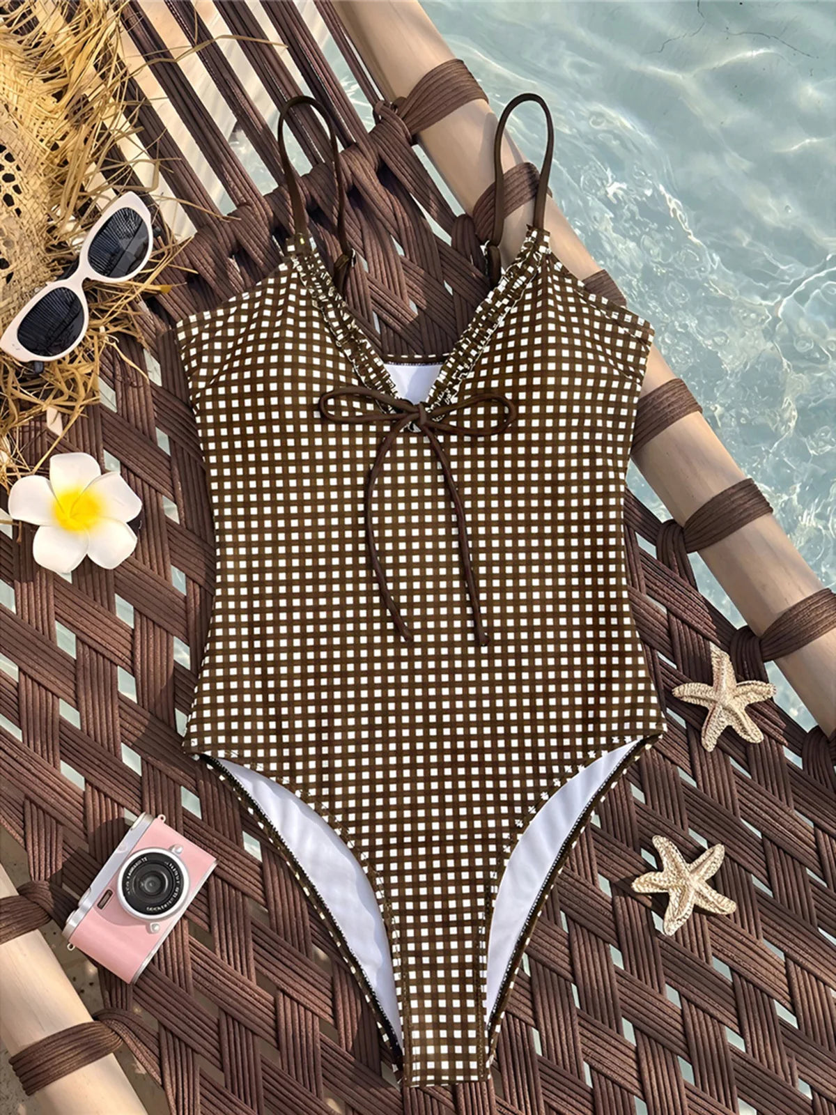 S - XL One Piece Swimsuit Female Frilled High Leg Cut Padded Bather Bathing Suit Swim Striped Plaid V Neck Women Swimwear V8288