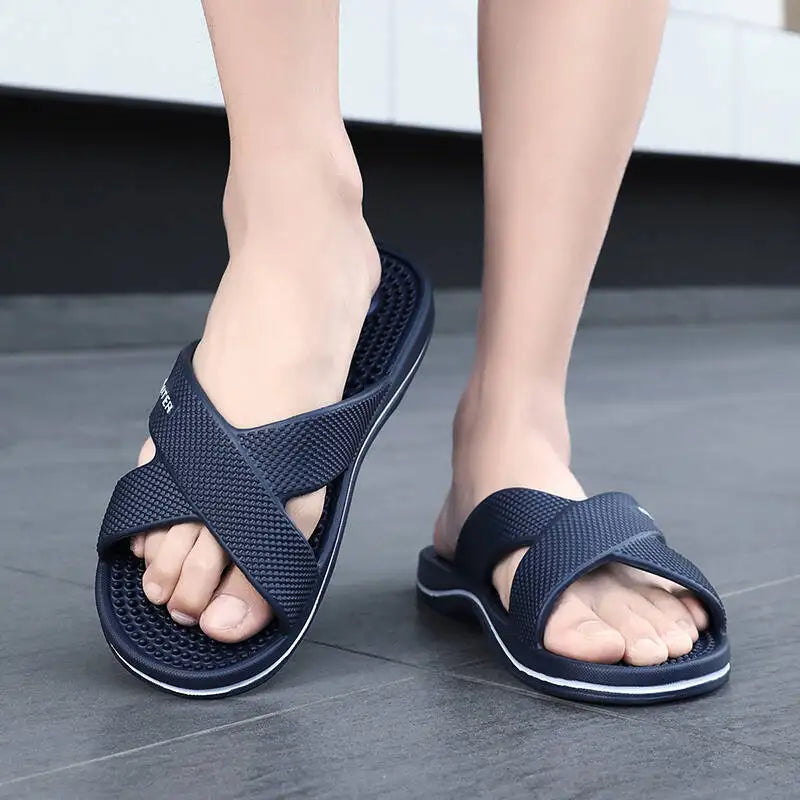 Slippers Men Summer Sandals Women Men Fashion Slippers Beach Sandals Slipper Anti-slip High Quality Casual Bedroom Shoes 39-48