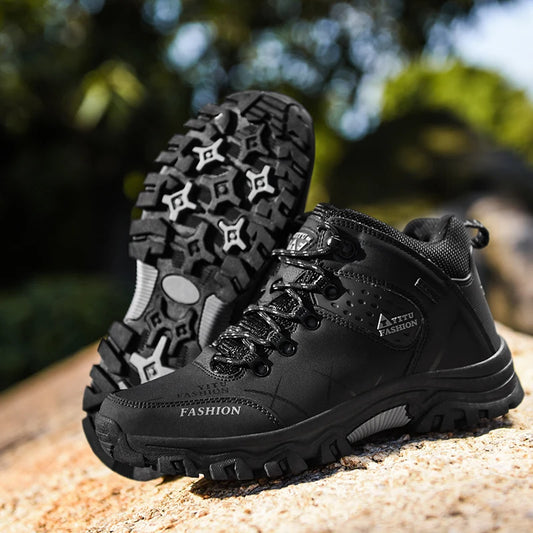 Retro Men Outdoor Camping Waterproof Work Shoes Sizes 39-47 Hiking Boots for Spring Autumn Comfort Breath Anti Slip Hiking Shoes