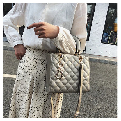 New Fashion Luxury Design Tote Bags for Women Handbags Ladies Shoulder Bags Trending Lingge Chain Crossbody Bag and Purse