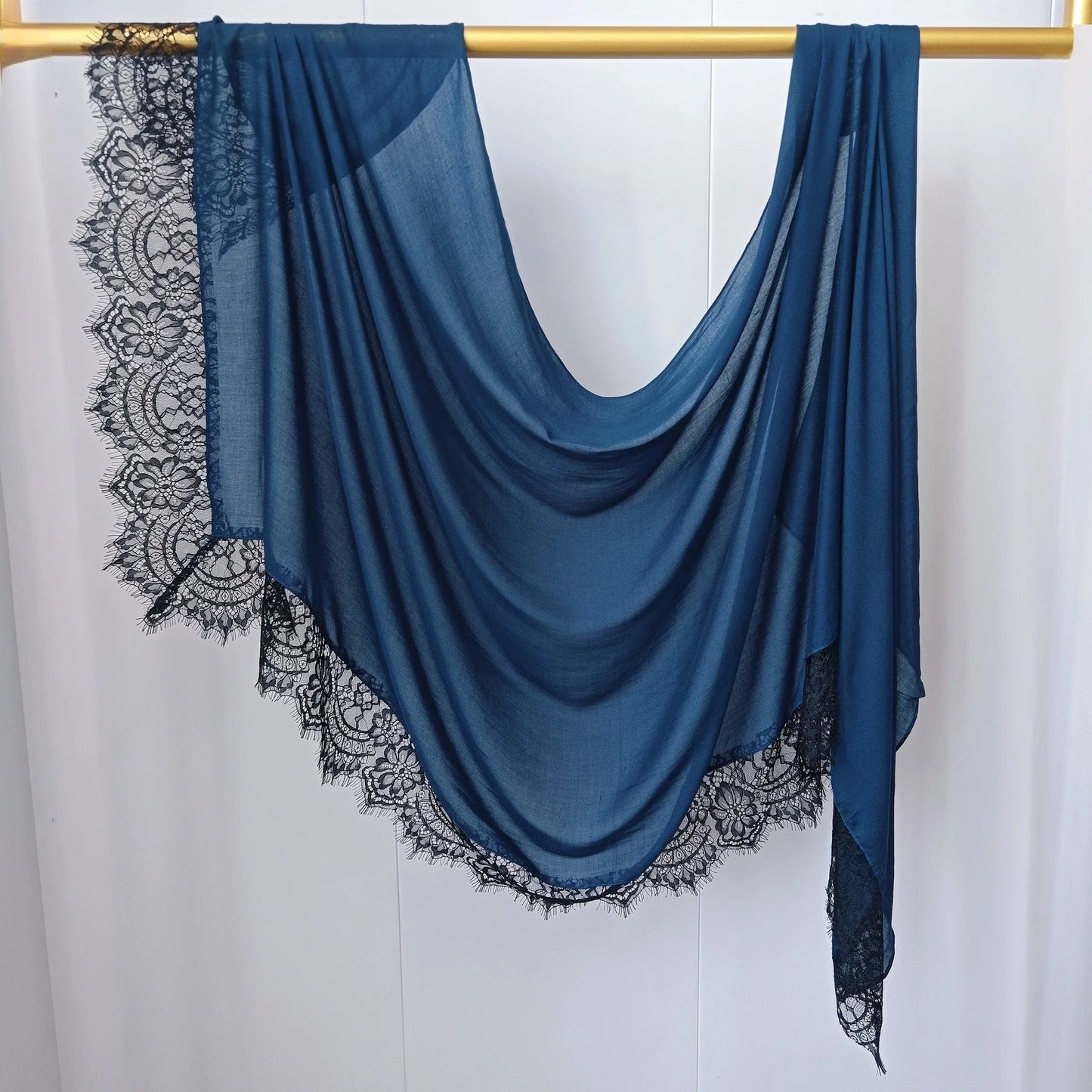 2026 New Rayon Cotton Modal Hijab Scarf Lace Splicing Turban Breathable Women Shawl Cotton Plain Scarf Headscarf Women Hijabs