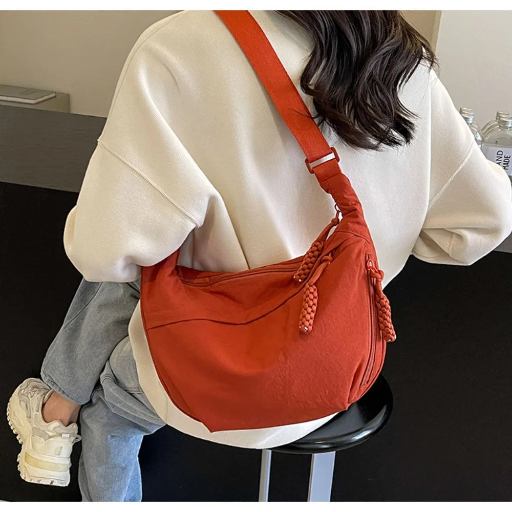 New Fashion Canvas Crossbody Bags Korean Simplified Shoulder Bag Large Capacity Sports Hobos Bag Solid Color Dumpling Bag