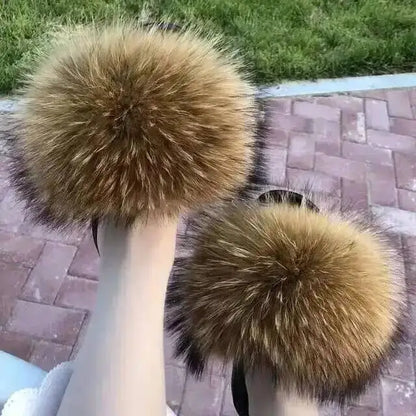 Real Raccoon Fur Slippers For Women 2026 Summer Fluffy Indoor House Fuzzy Flat Slides Outdoor Fashion Beach Sandals Flip Flops
