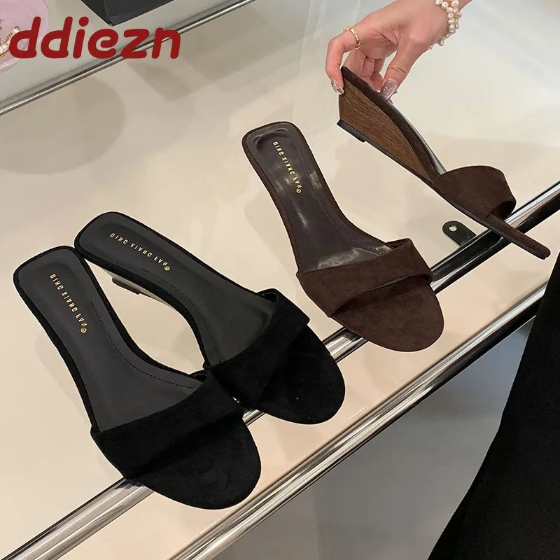 Flock Fashion Round Toe Women Wedges Slippers Sandals Shoes Luxury Female Slides Footwear Sexy Ladies Heeled Slippers Shoes