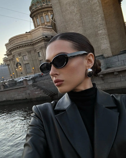 Lautaro Autumn Long Black Fitted Pu Leather Trench Coat for Women Shoulder Pads Single Breasted Luxury Elegant Blazer Overcoat