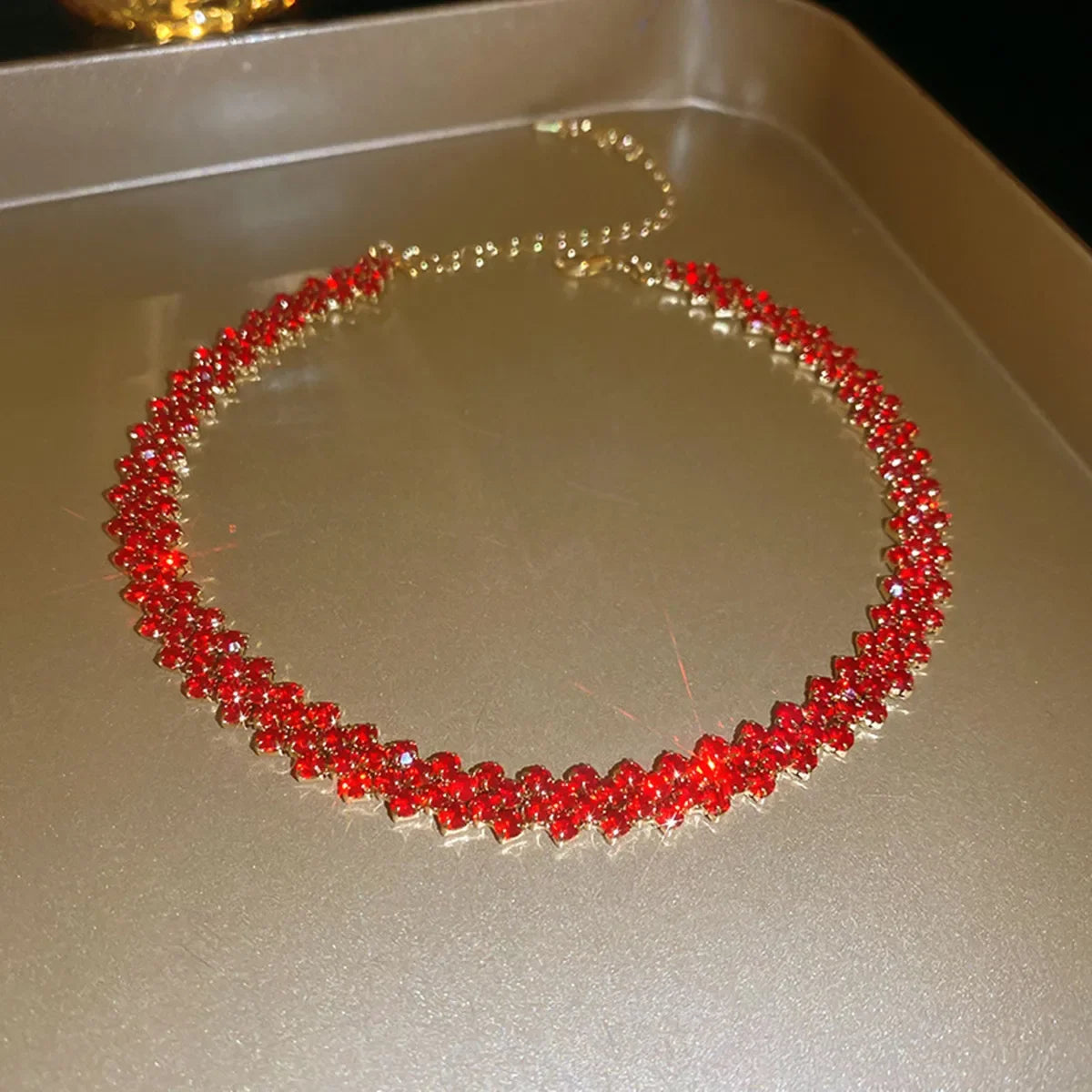 FYUAN Fashion Red Green Blue Colourful Rhinestone Choker Necklaces for Women Geometric Crystal Necklaces Party Weddings Jewelry
