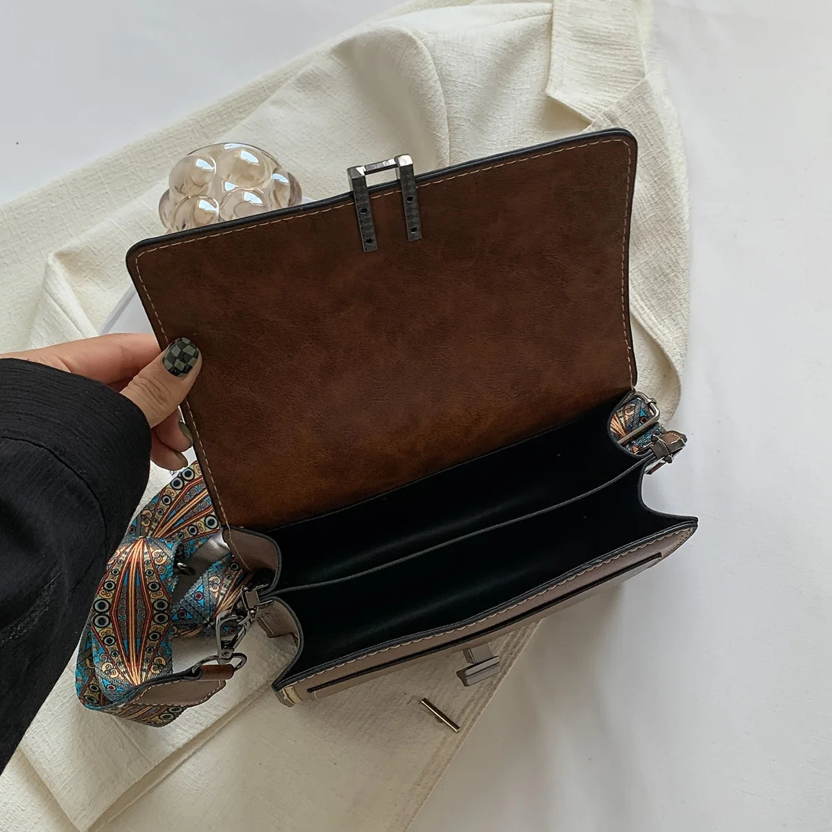 Mini Cross-Body Bags for Women, Adjustable Strap, Small Square Design Purse, Fashion Shoulder Bag, New Designer Mini Leather Bag