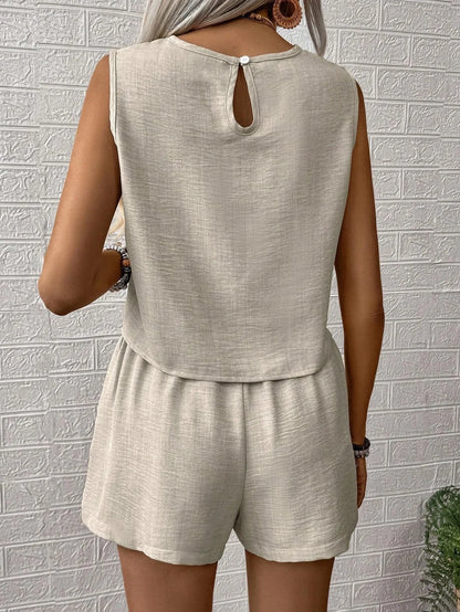 Women's Summer 2 Pieces Clothes Outfits Set Solid Color Fashion Casual Sleeveless Tops and Shorts Sets Outwear