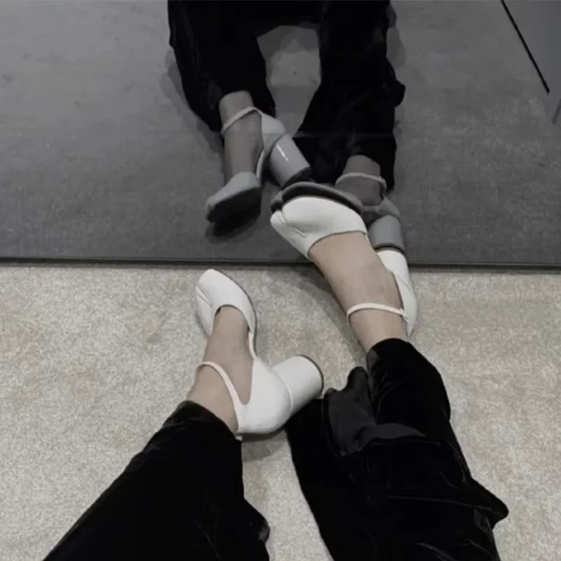 Luxury Design Fashion Split Toe Shoes 2025 High Quality Red Women Tabi Pumps Genuine Leather Low Heels High Heels