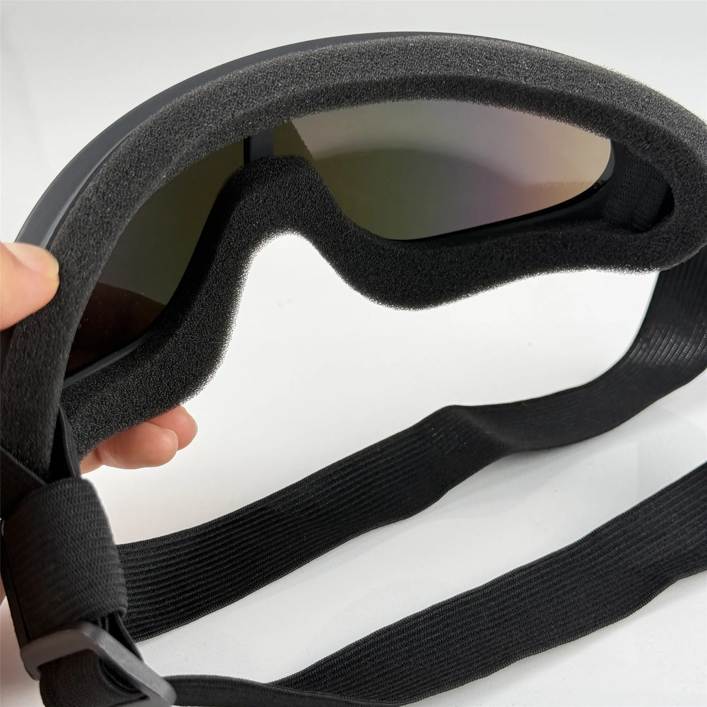 These Pet Dog Sunglasses Can Block Ultraviolet Rays, and the Dog Goggles Are Windproof and Dustproof.