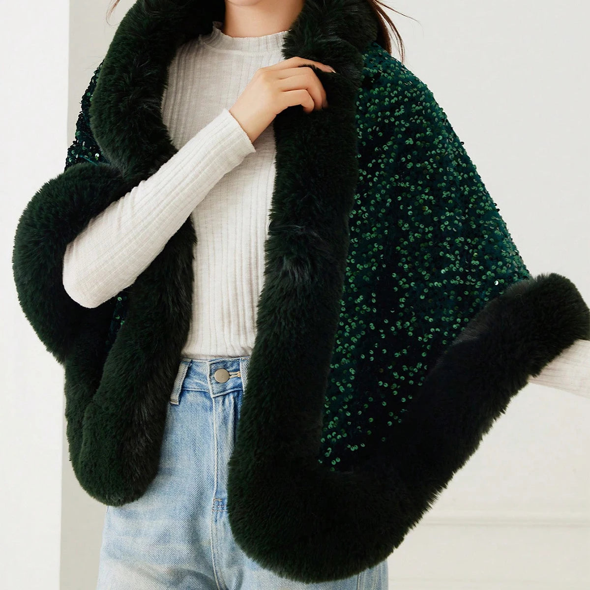 1PC Shiny Sequin Plush Shawl for Women Party Warmth Versatile Faux Fur Collar Blingbling Fashionable Shawl