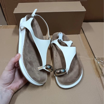 Hot Sale Women Metal Clip Toe Flip Flops Summer 2026 Plus Size Non-Slip Thick Sole Beach Sandals Fashion Trendy Outdoor Casual Slides