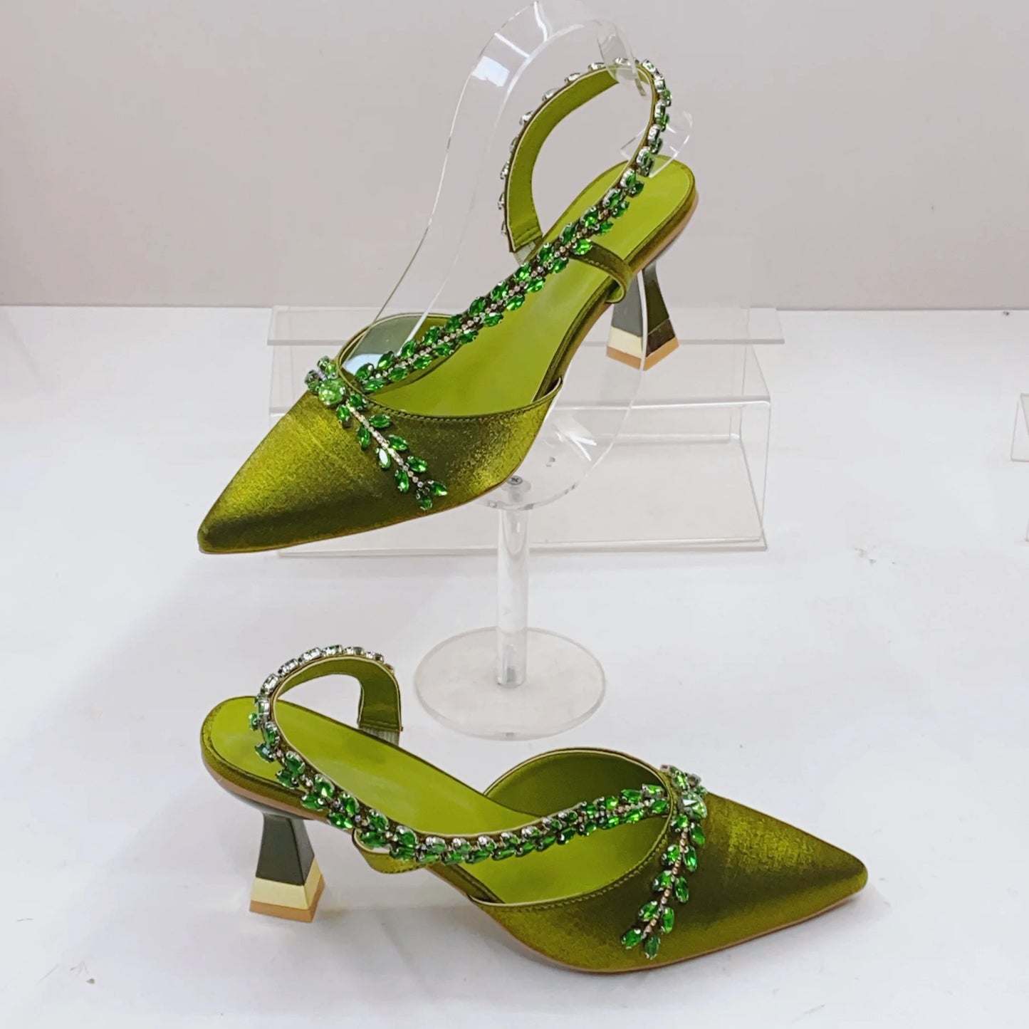 Insightlink Olive Green Rhinestone Chain Pointed Toe Heels Sparkly Crystal Ankle Strap Pumps Luxury Wedding Evening Shoes