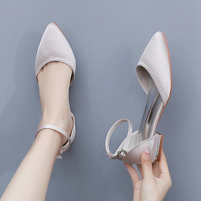 Crystal Queen Women Sandals Ladies Sexy Shoes Female Flats Point Toe Summer Shoes Casual Party Dress Flat
