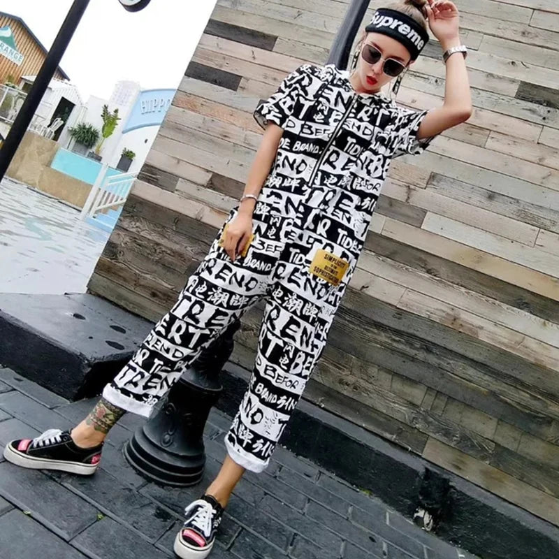 New Women Cartoon Graffiti Printing One Piece Overalls Mandarin Collar Short Sleeve Jumpsuit Hip Hop Design Rompers Baggy Pants