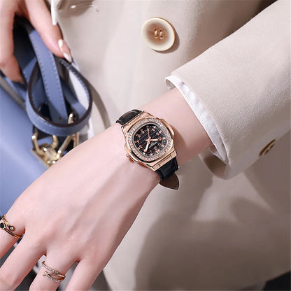 UTHAI W36 New Women's Simple Diamond Ring Lady Quartz Watch Light Luxury Leather Strap Girl College Student Fashion Wristwatch