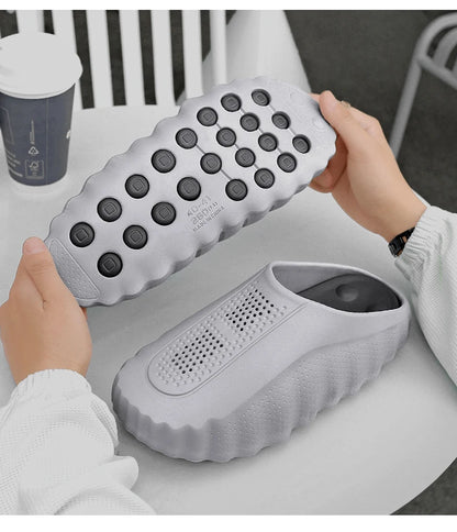 Men's Lightweight Outdoor Slippers Soft Thick Sole Breathable Sandals Non-Slip Summer Beach Slides for Casual Home Bathroom Use