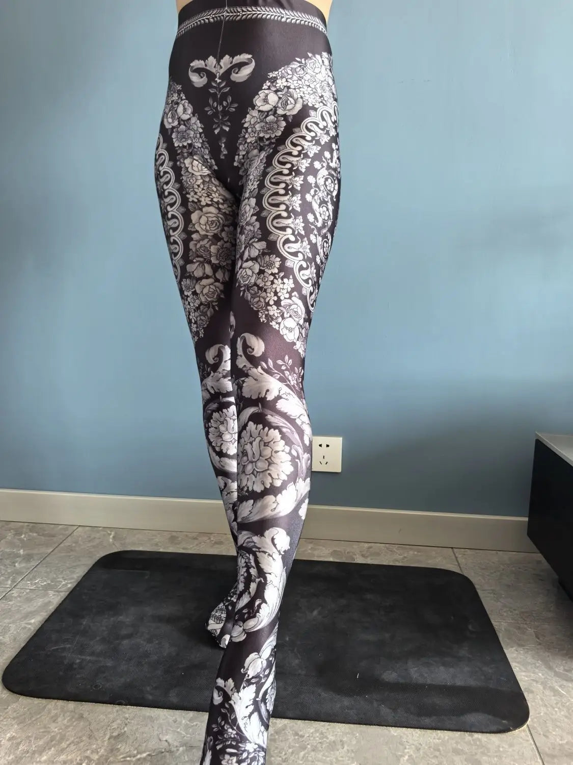 No elastic leopard print seam high waist tights yoga pants Plus size women sports tight leggings