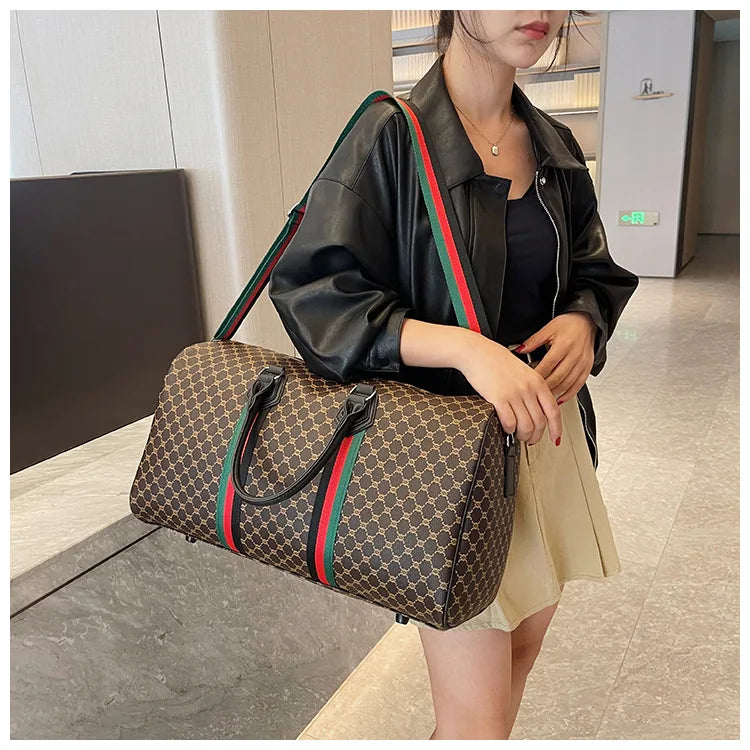 Fashion Popular Women's Travel Bag Trend Brand Casual Shoulder Bag Large Capacity Versatile Gym Bag Designer Luxury Handbag