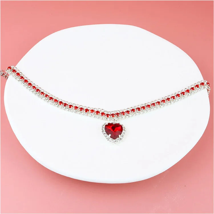 Cute Luxury Cat Collar Adjustable Cat Necklace Personalized Heart Pendant Rhinestone Kitten Puppy Collar Pet Grooming Accessorie