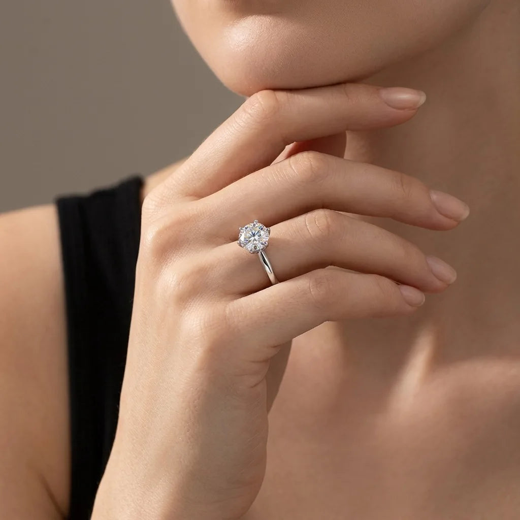 S925 pure silver simple men's and women's rings, light luxury versatile rings, moissanite six claw rings, romantic jewelry gifts, Valentine's Day classroom gifts, wedding engagement anniversary gifts, girlfriends' Valentine's