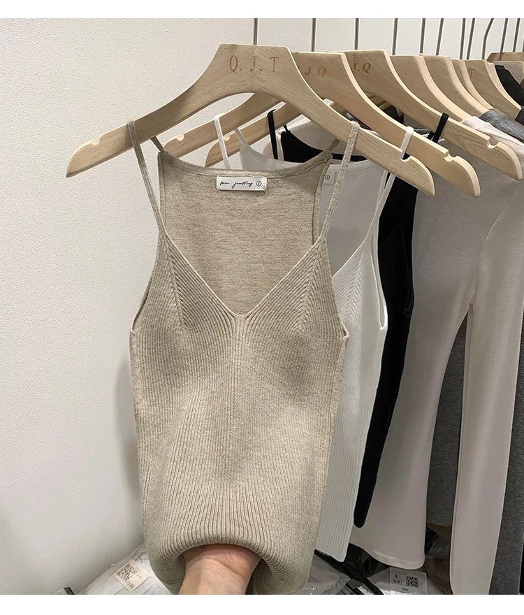 2026 Women Summer Style Sleeveless Vest Solid Color Slim Fit V Neck Knitted Top Fashionable Versatile Base Layer Knit Tank Tops