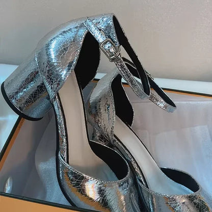 Luxury Design Fashion Split Toe Shoes 2025 High Quality Red Women Tabi Pumps Genuine Leather Low Heels High Heels