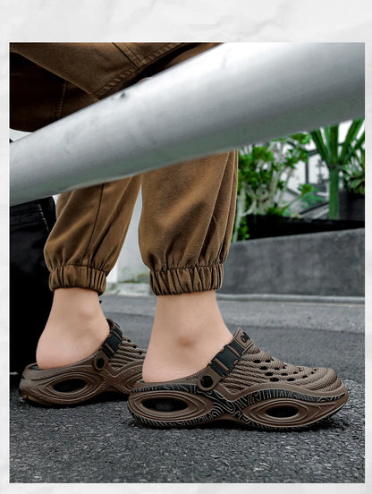 Summer Men's Beach Clogs Outdoor Sandals New Design Slippers EVA Soft Slides For Men Casual Garden Shoes Male Beach Slippers