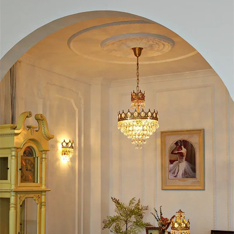 Modern Luxury Chandelier LED Crystal Vintage French Pendant Lamps for Living Dining Table Room Golden Crown Lighting Home Deocr