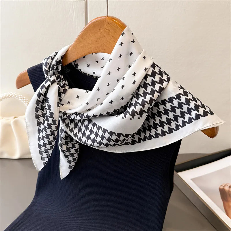 2025 New Paisley Print Silk Scarf for Women Square Hijab Soft Neck Tie Female Fashion Decoration Silk Headscarf 70*70cm Kerchief