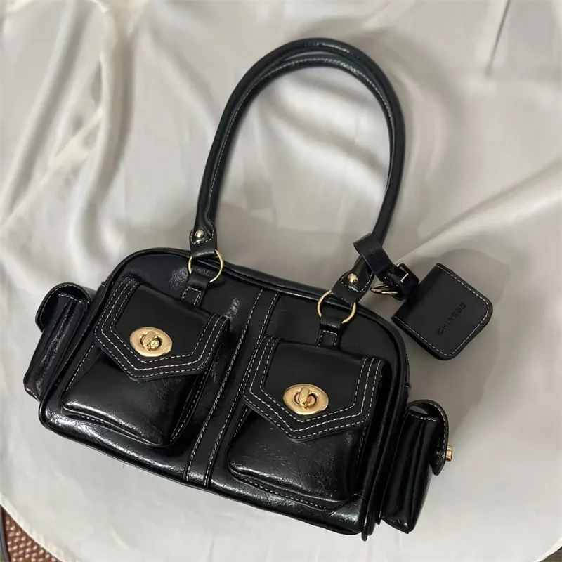 Luxury Boston Bags New Handbags For Women Trendy Commuting Versatile Handbag With Pendents Shoulder Crossbody Pillow Bags