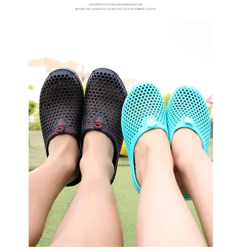 Men Shoes 2024 Beach Slippers Unisex Hollow Out Casual Women Beach Sandal Flip Flops Shoes Non-slip Size 36-45 Mens Slippers
