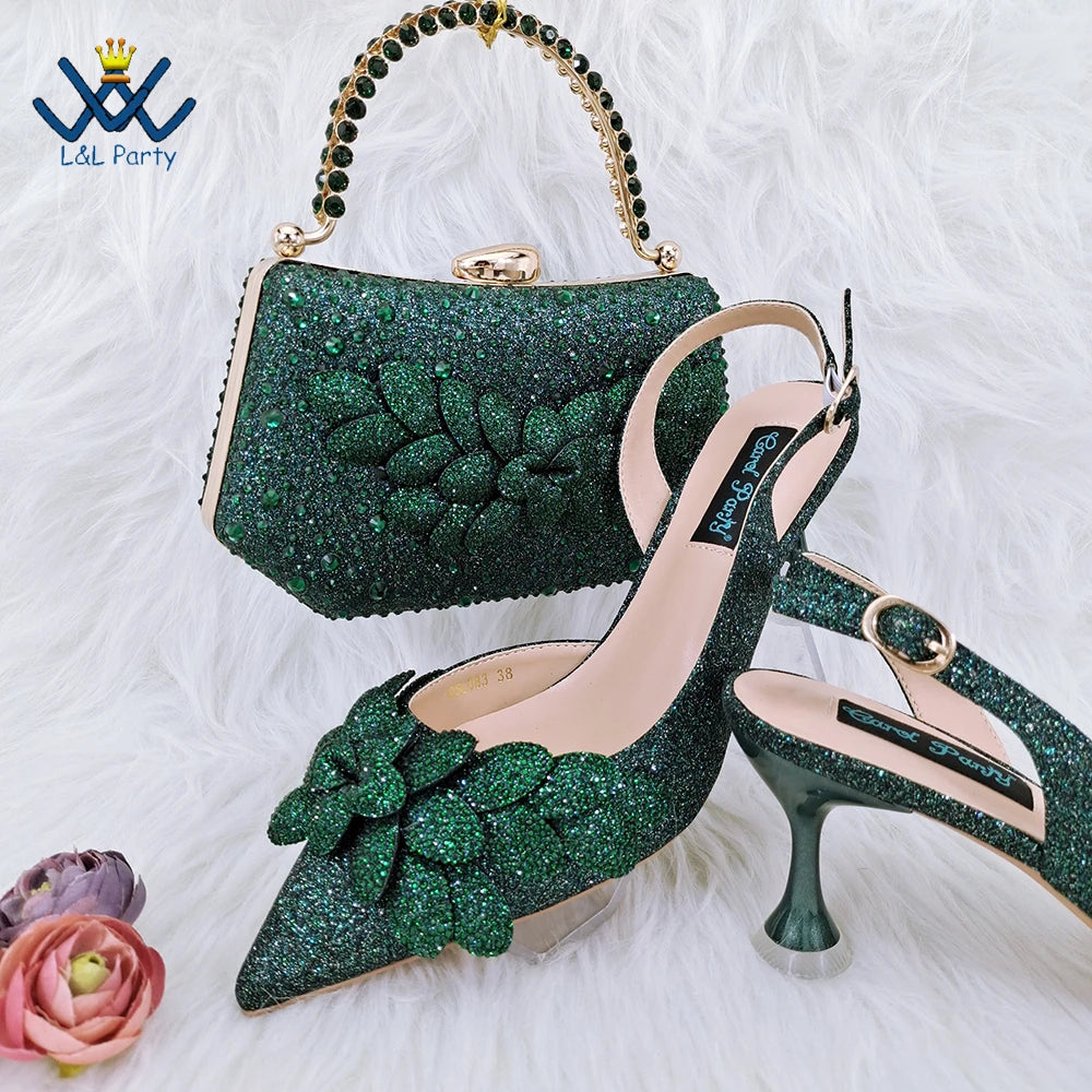 Pointed Toe High Quality in Silver Color Novelty Style Italian Design Shoes Matching Bag Set with Appliques for Wedding