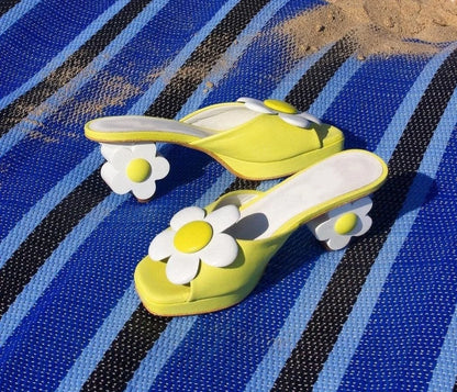 Sweet Style Round Toe Outdoor Flowers Summer Fashion Lady Slippers Strange Flower High Heels Pull On Design Large Size Shoes