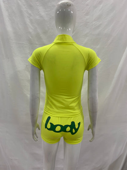 Y2K trendy short sleeved half zip top with letter print, slim fit and atmosphere, millennial style spicy girl top