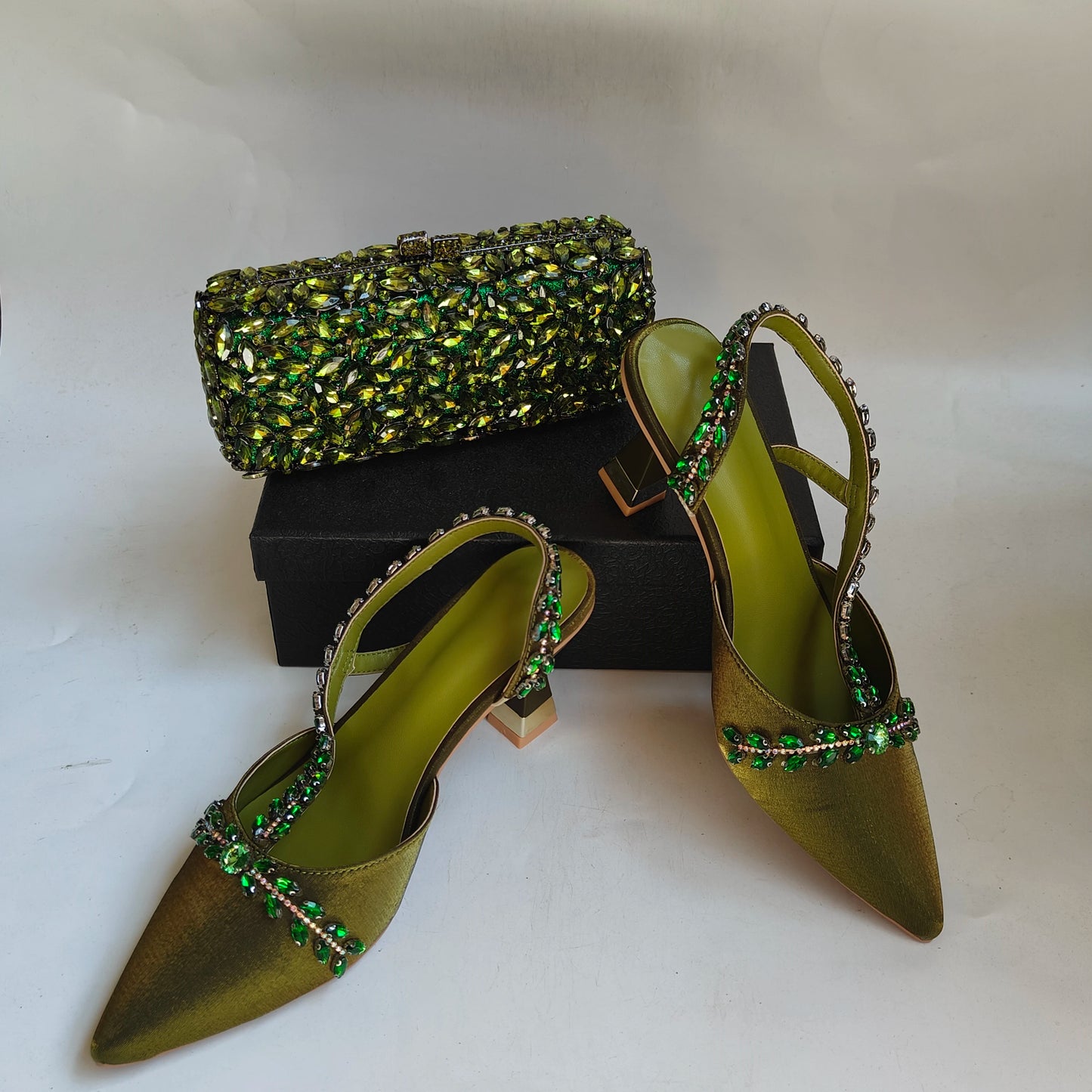Insightlink Olive Green Rhinestone Chain Pointed Toe Heels Sparkly Crystal Ankle Strap Pumps Luxury Wedding Evening Shoes