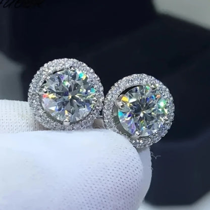 1 Pair of Fashion Halo Round Earrings Men Shiny Cube Synthetic Zirconia Suitable Wedding Luxury Exquisite Jewelry Pendant Gifts