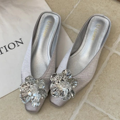 Luxury Crystal Flower Design Slippers for Women Summer 2025 Fashion Square Toe Backless Flat Sandals Elegant Party Mule Shoes