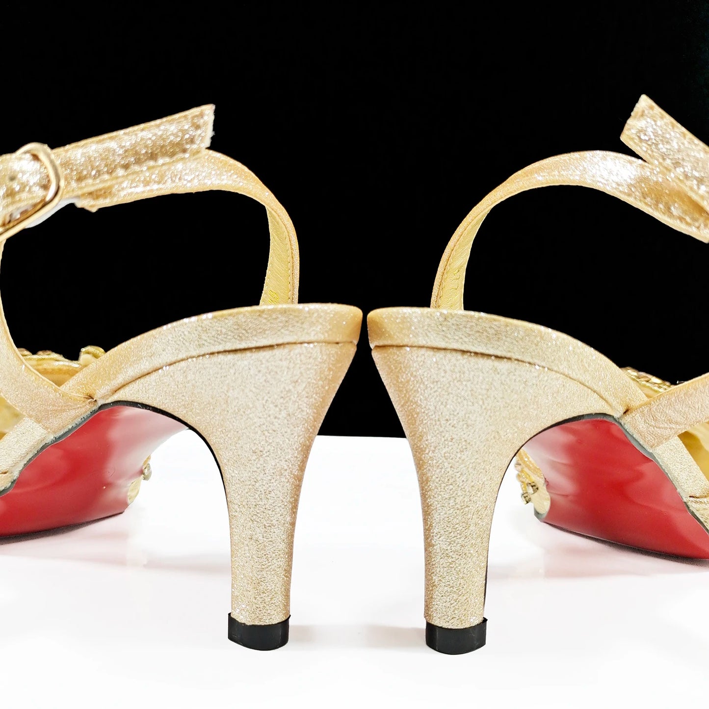 Queena Yan Elegant Mature Style Colorful Rhinestone Decoration Design Gold Party Wedding Pointed Toe Lady High Heels and Bag Set