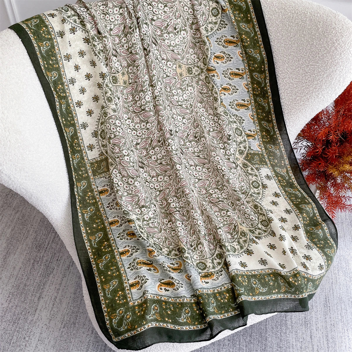 Autumn and Winter Travel Warm Cashmere Shawl Scarf Fashion Women Paisley Print Pashmina Blanket Wraps Female Cute Poncho Bufanda