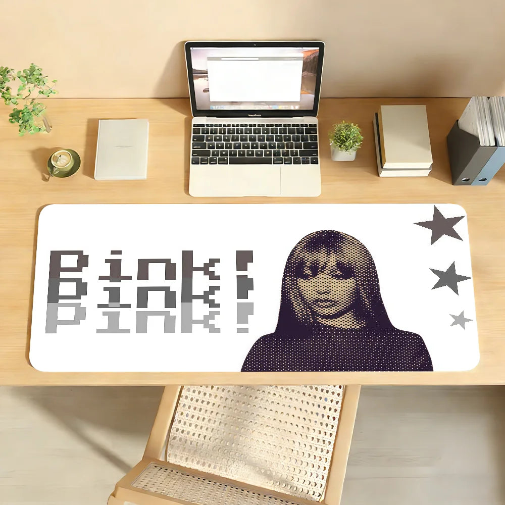 Singer P-PinkPantheress-S Mouse Pad Non-slip Rubber Gamer Balance Computer Mat Decoracion Deskmat Laptop Office Large