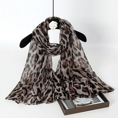 2025 New Vintage Voile Scarf Leopard Print Hijab for Women Lightweight Sunscreen Head Wrap Beach Cover-Up Windproof Travel Scarf
