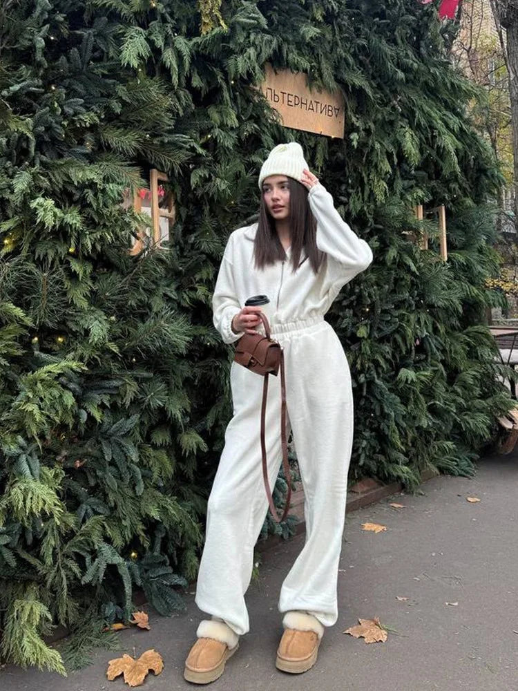 Sports and Leisure Contrast Color Jumpsuit Fashion Trend Street Jumpsuit Women’s Suit New Women Clothing